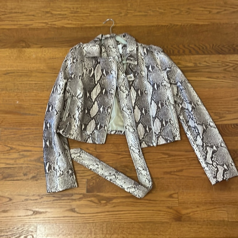 Le Lis Women’s Snake Leather Jacket With Belt Size Medium